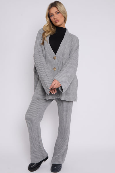 KNITTED CARDIGAN AND TROUSERS LOUNGEWEAR